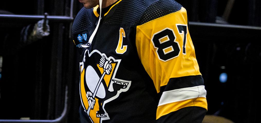 Sidney Crosby prepares to step onto the ice at Scotiabank Centre